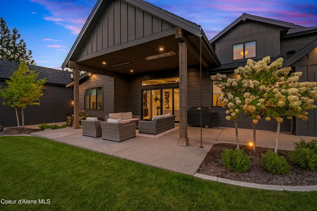 1404 E Bruin Loop Hayden ID 83835
