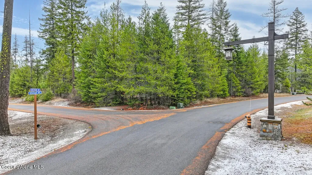 13 Christensen Avenue Priest River ID 83856