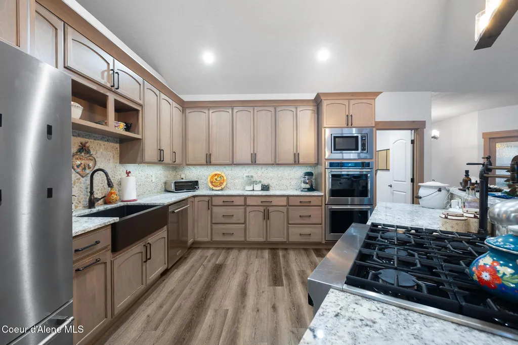 1829 W Smoke Tree Avenue Athol ID 83801