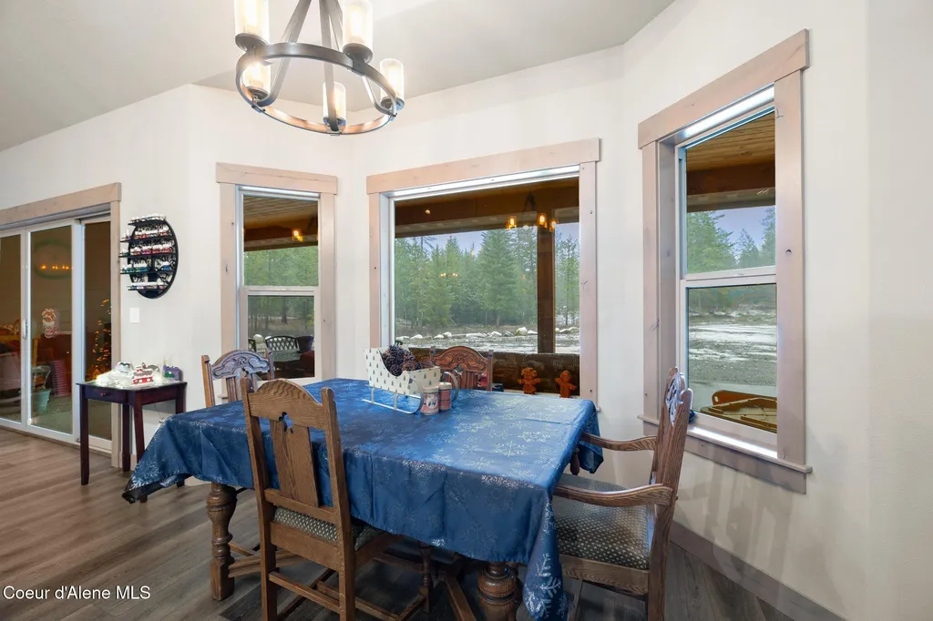 1829 W Smoke Tree Avenue Athol ID 83801