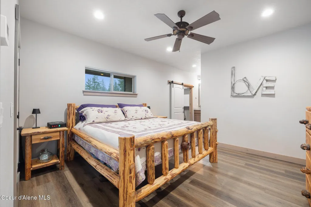 1829 W Smoke Tree Avenue Athol ID 83801
