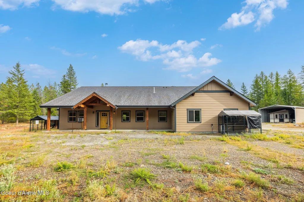 1829 W Smoke Tree Avenue Athol ID 83801