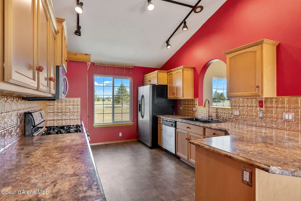 2996 E Briar Court Athol ID 83801