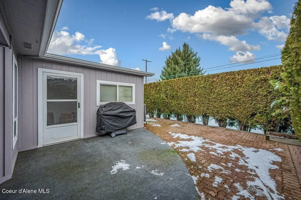 1485 W Woodlawn Drive Hayden ID 83835