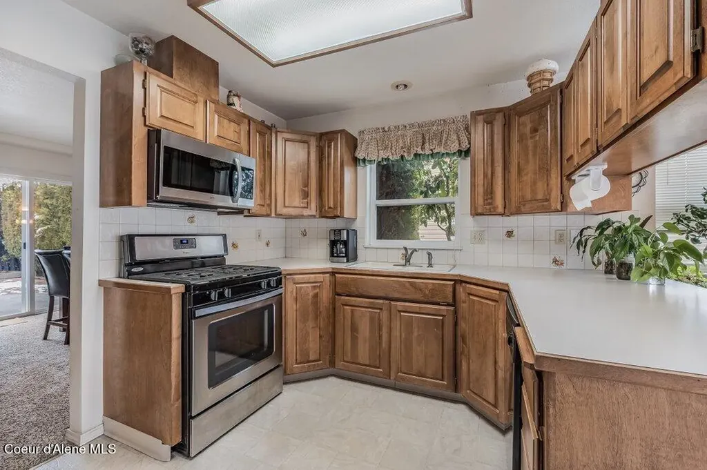 1485 W Woodlawn Drive Hayden ID 83835