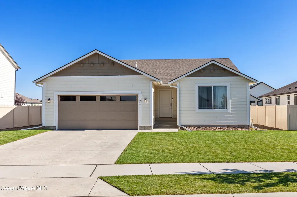 10493 N Belgrave Lp Hayden ID 83835