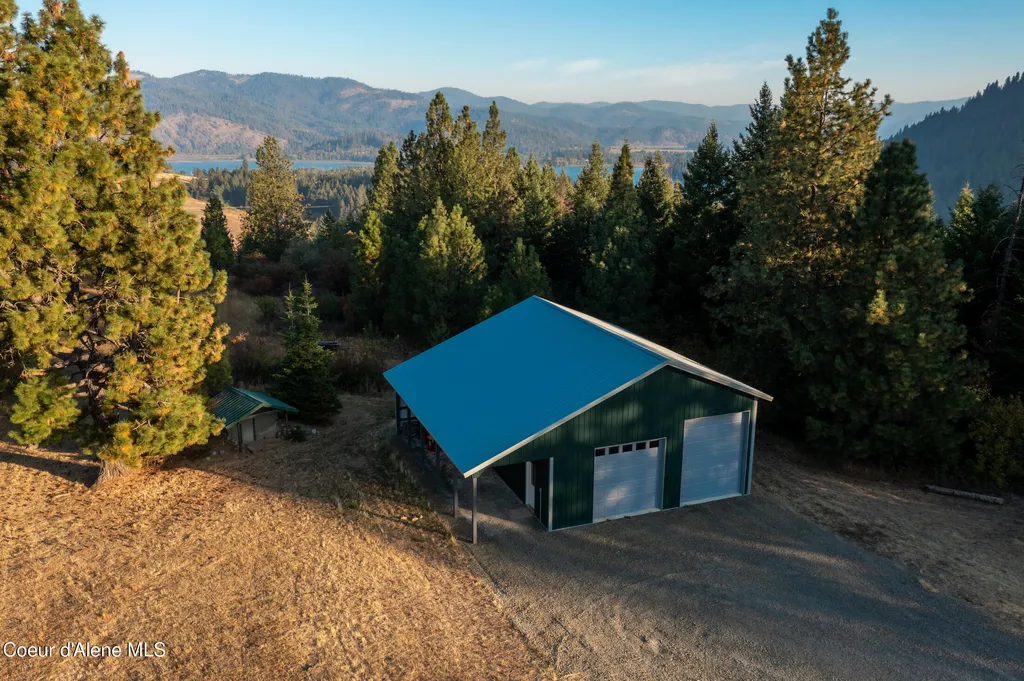 26706 S Willow Creek Road Medimont ID 83842