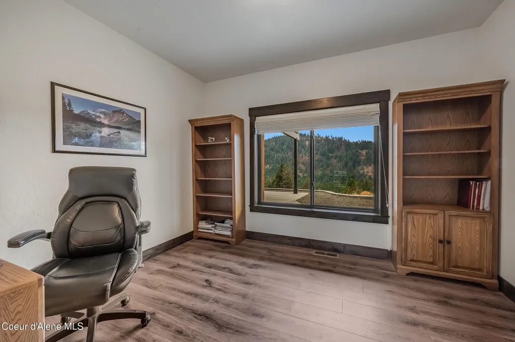 26706 S Willow Creek Road Medimont ID 83842
