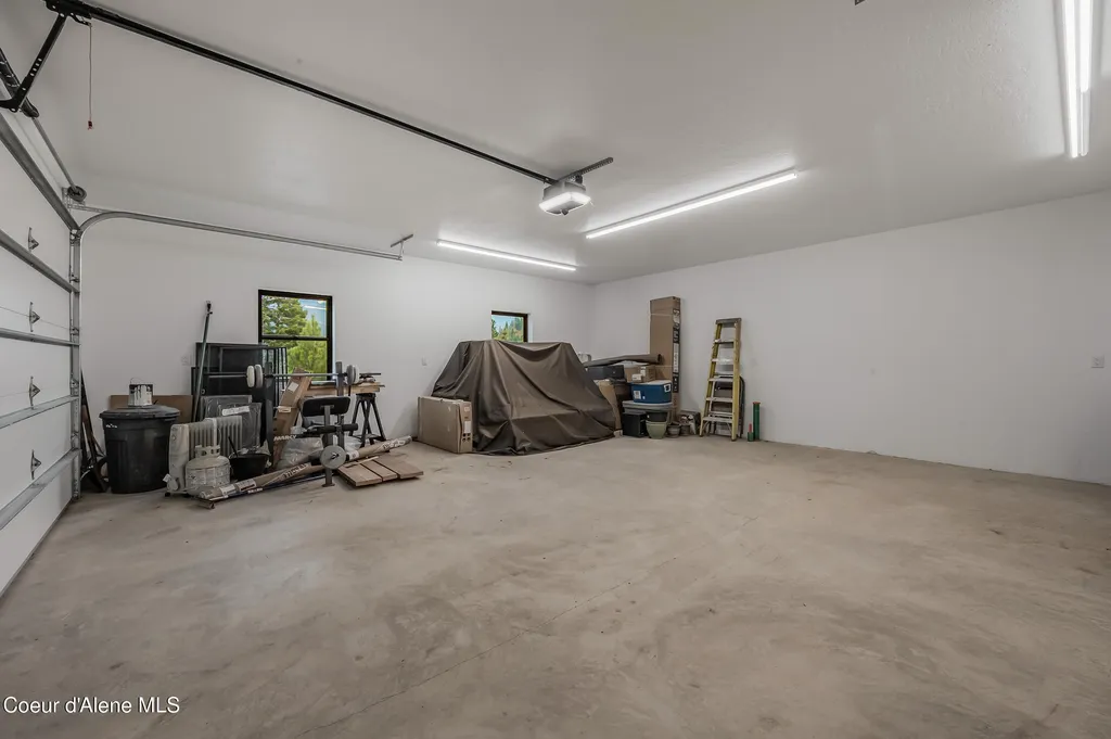 26706 S Willow Creek Road Medimont ID 83842
