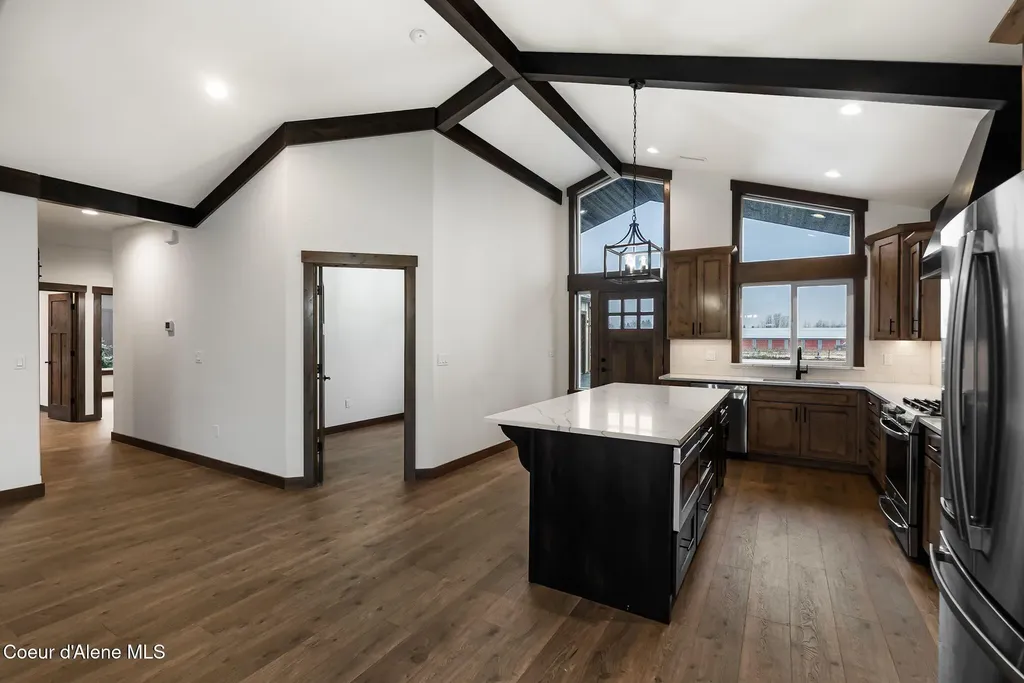 105 Backtrack Road Sandpoint ID 83864