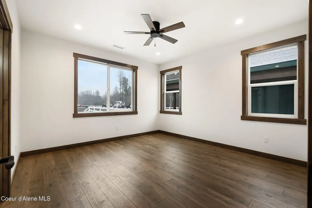 105 Backtrack Road Sandpoint ID 83864