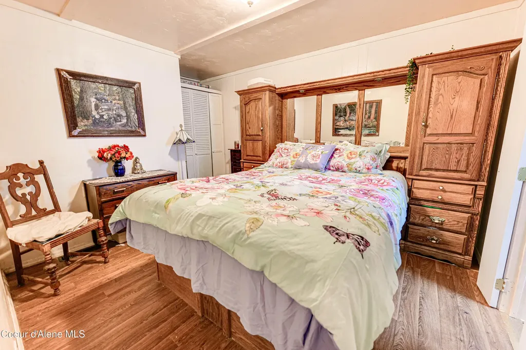 176 King Street Wallace ID 83873