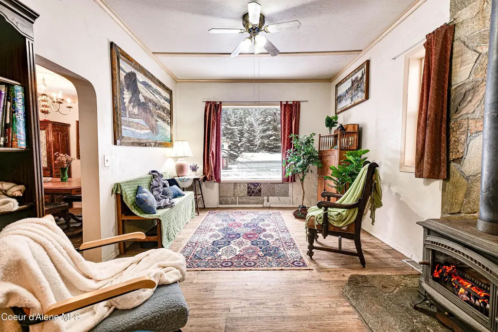176 King Street Wallace ID 83873