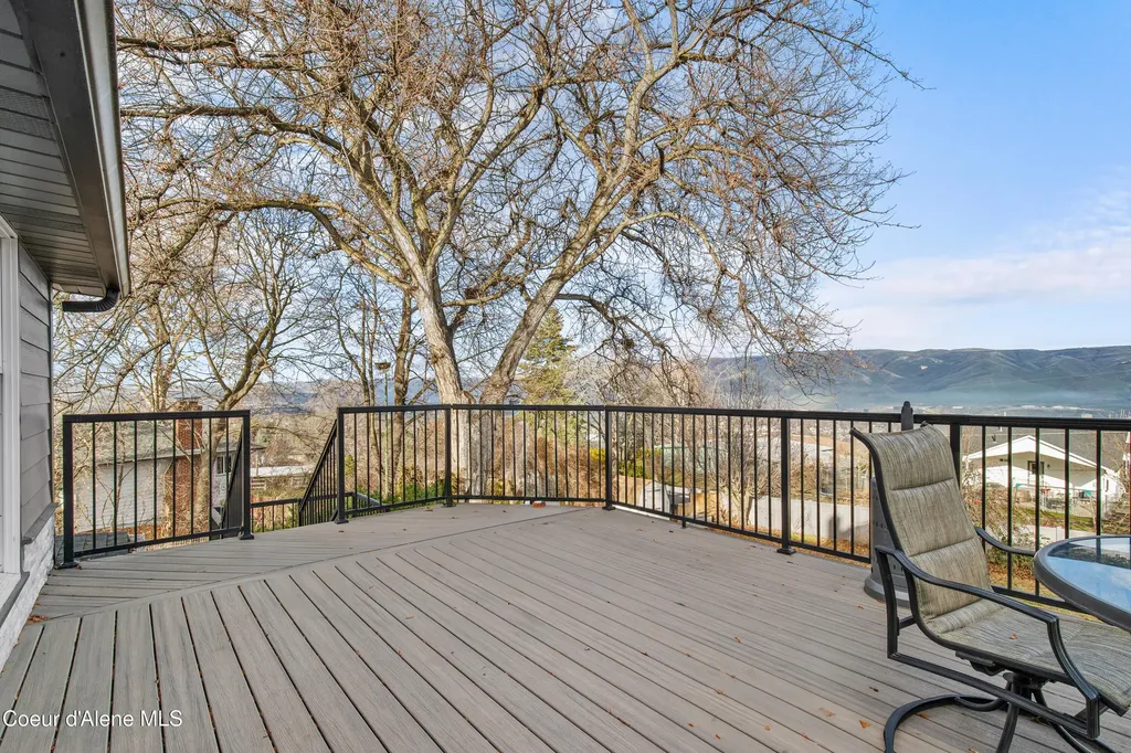 1621 Vineyard Drive Lewiston ID 83501