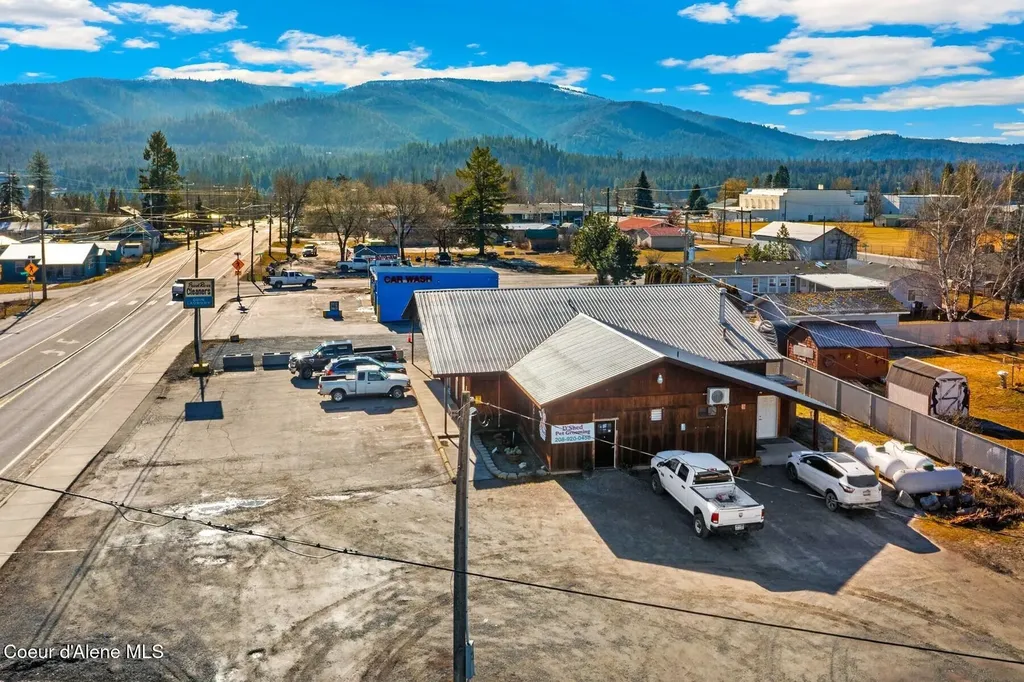 186 Highway 57 Priest River ID 83856