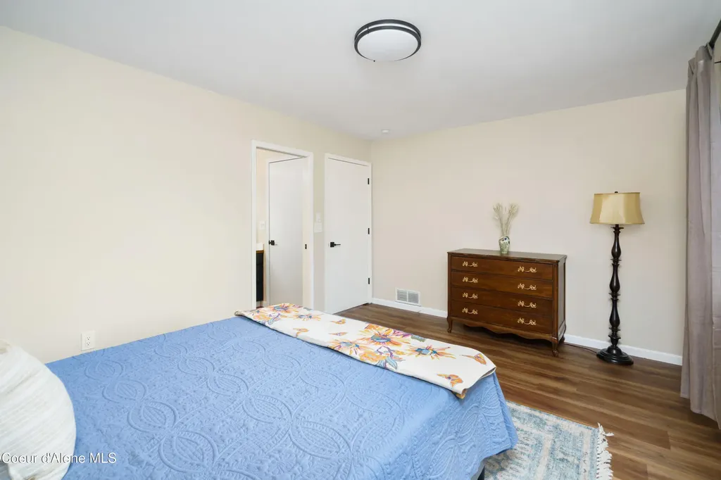 514 E 13th Avenue Post Falls ID 83854