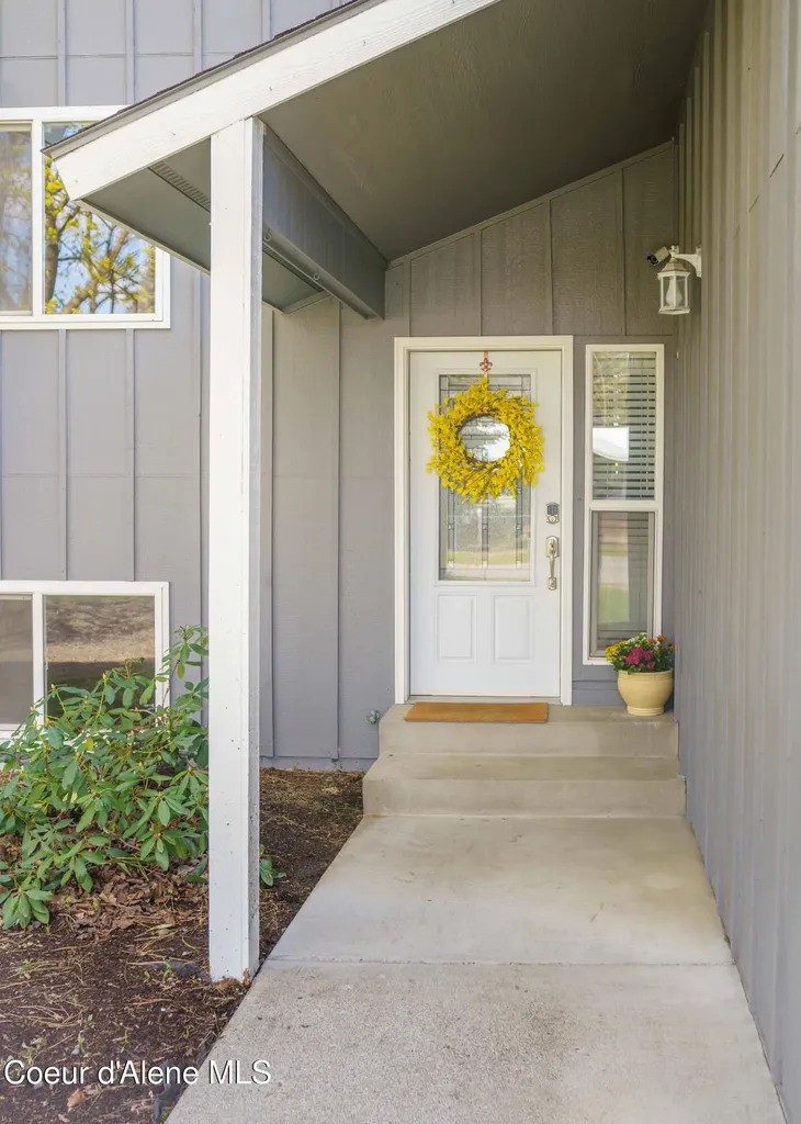 514 E 13th Avenue Post Falls ID 83854