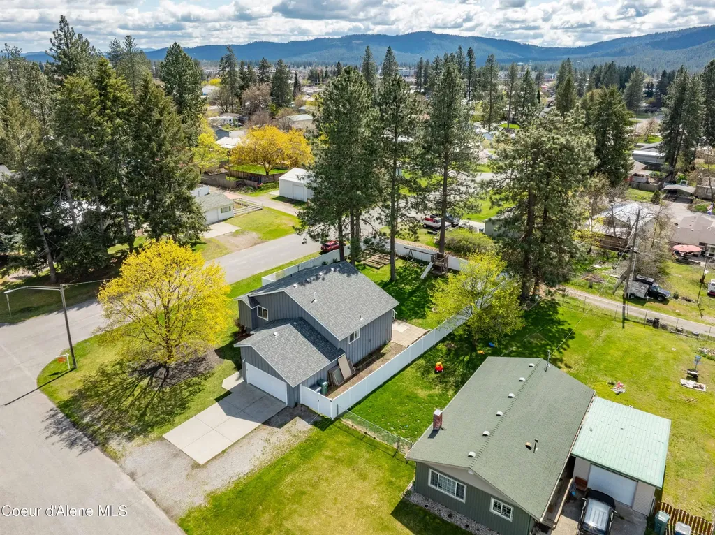 514 E 13th Avenue Post Falls ID 83854