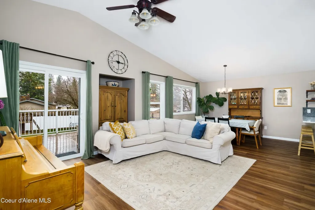 514 E 13th Avenue Post Falls ID 83854
