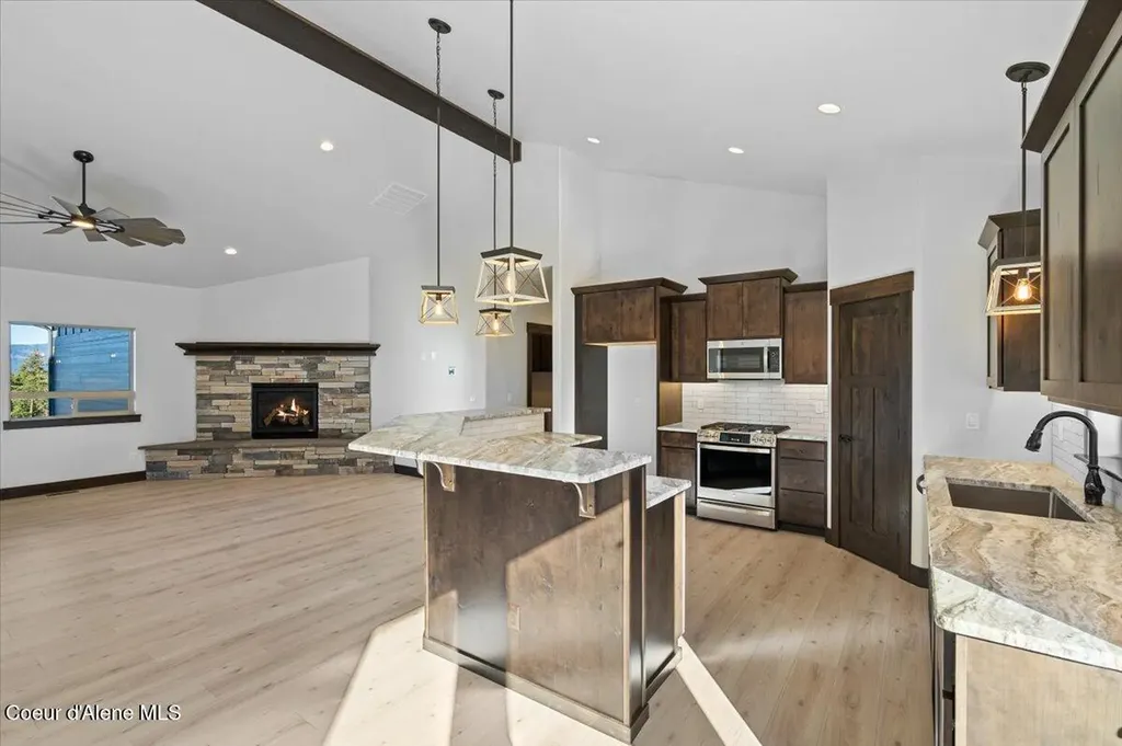 1475 W Remmick Street Hayden ID 83835