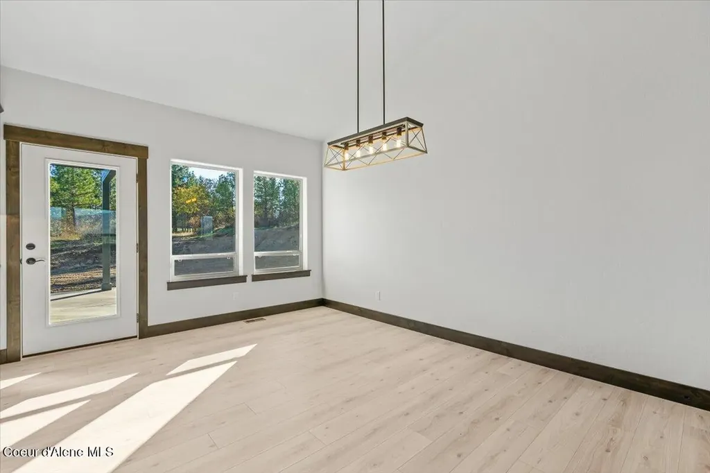 1475 W Remmick Street Hayden ID 83835