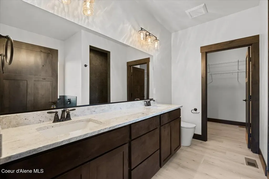 1475 W Remmick Street Hayden ID 83835