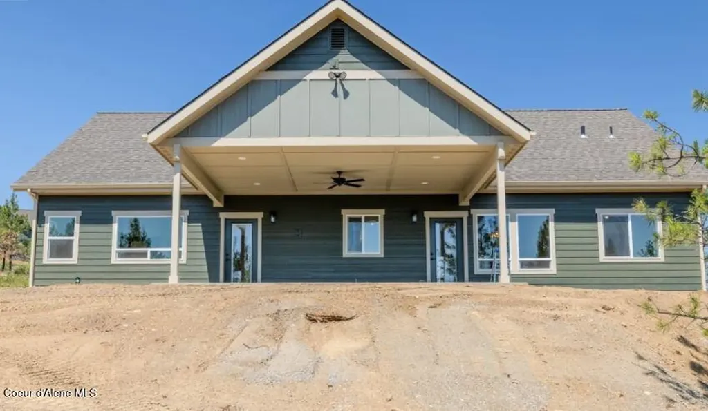1475 W Remmick Street Hayden ID 83835