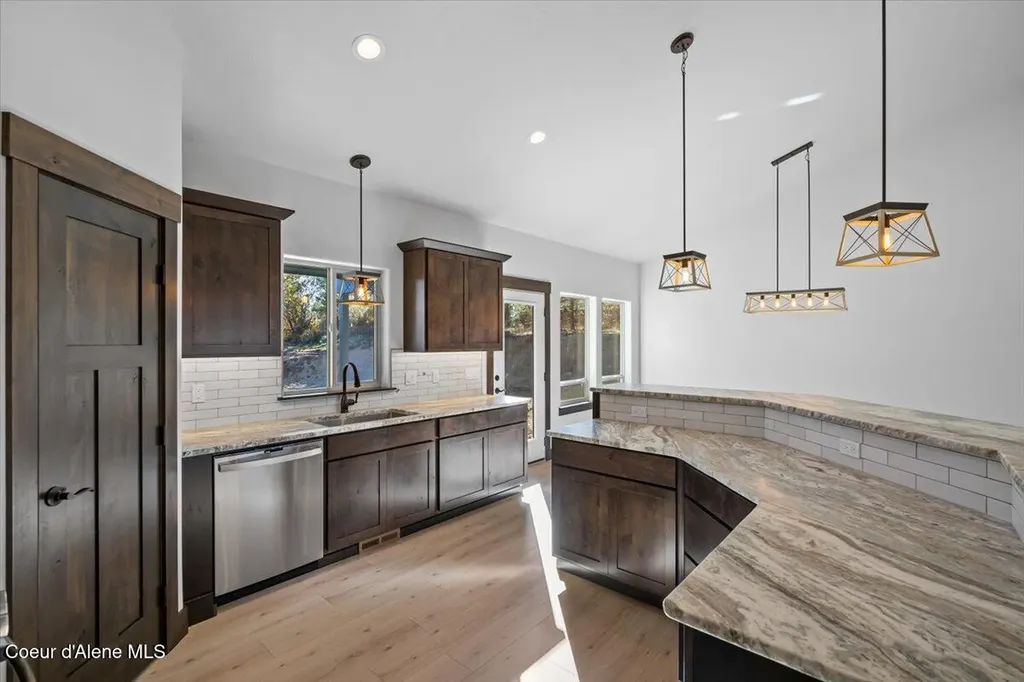 1475 W Remmick Street Hayden ID 83835