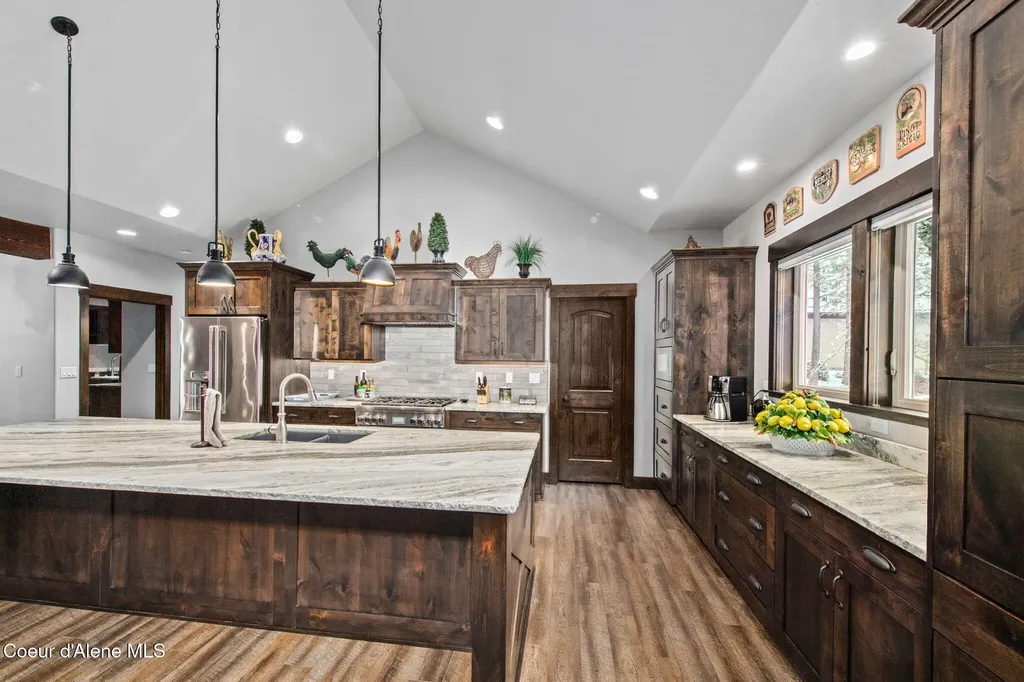 11352 N Enchantment Lane Hayden ID 83835