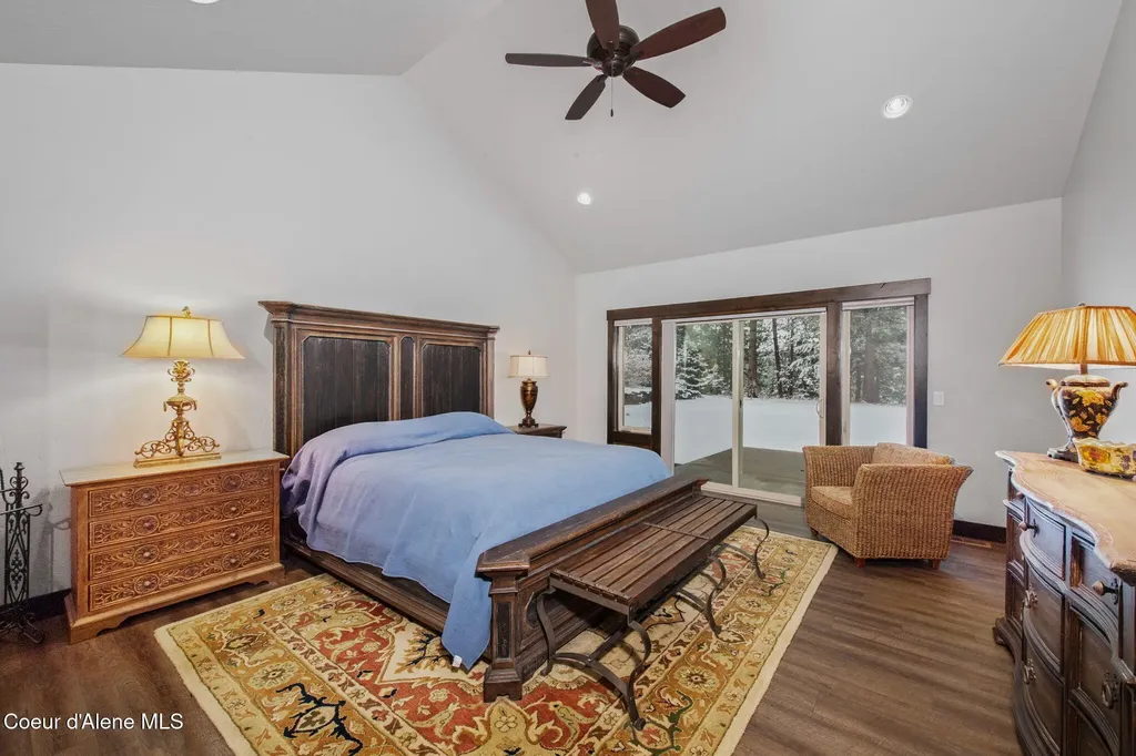 11352 N Enchantment Lane Hayden ID 83835