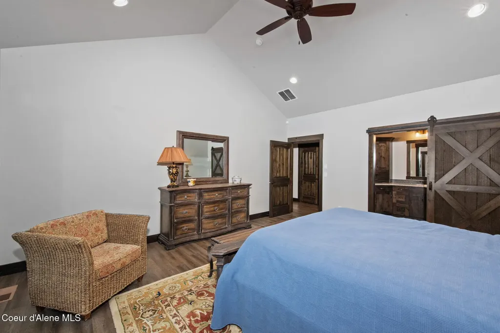 11352 N Enchantment Lane Hayden ID 83835