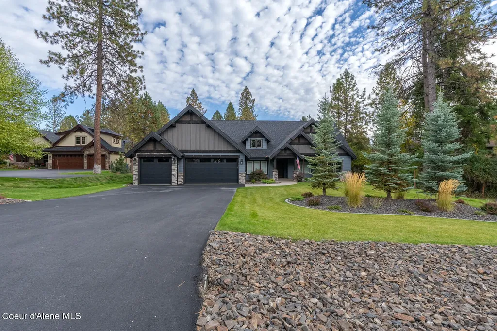 11352 N Enchantment Lane Hayden ID 83835