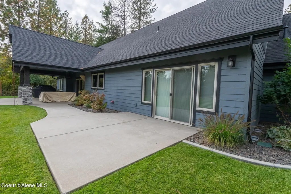 11352 N Enchantment Lane Hayden ID 83835