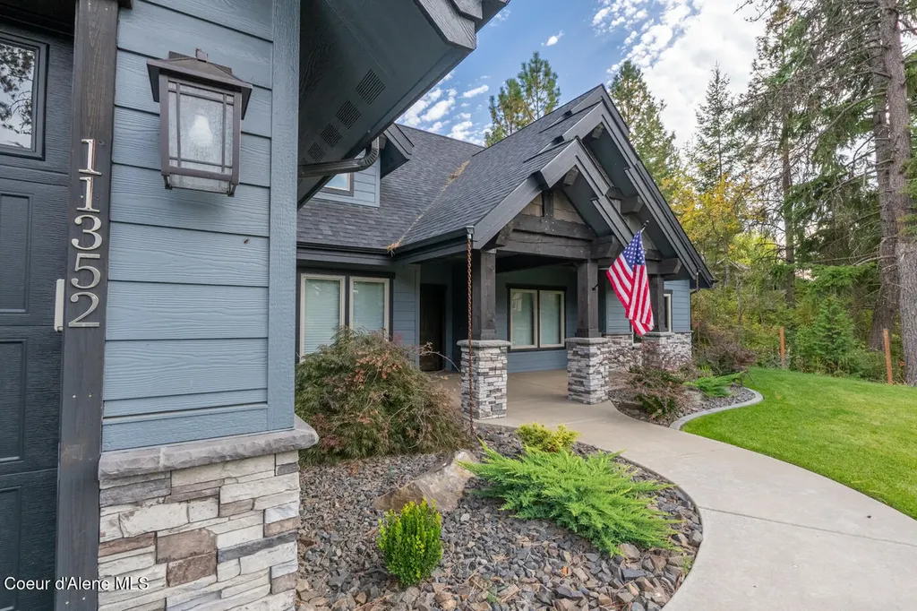 11352 N Enchantment Lane Hayden ID 83835