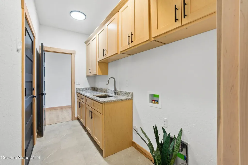 113 Backtrack Road Sandpoint ID 83864