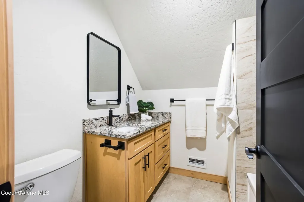 113 Backtrack Road Sandpoint ID 83864