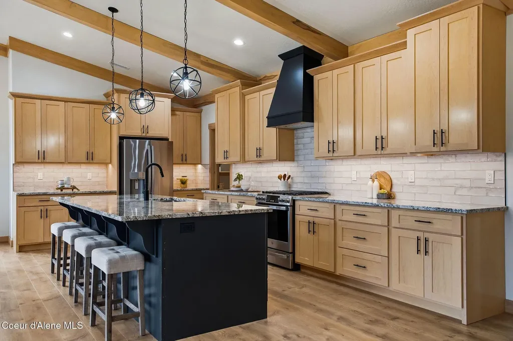 113 Backtrack Road Sandpoint ID 83864