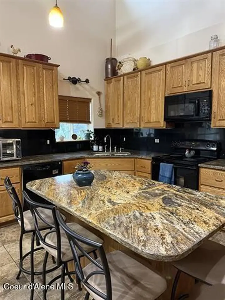 1653 Kidder Ridge Road Kamiah ID 83536