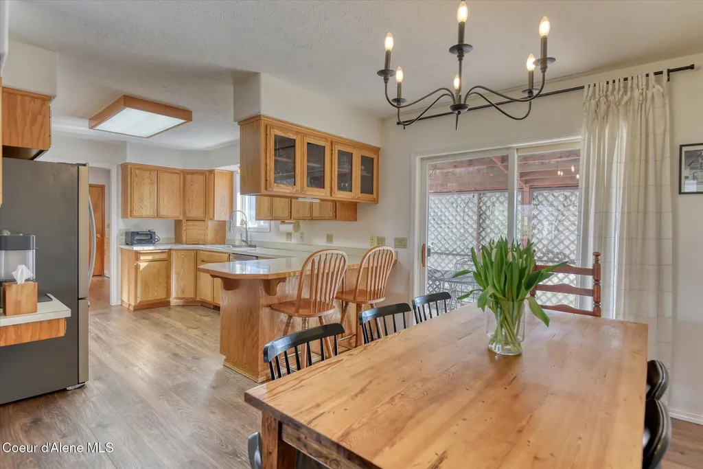 654 E Maple Place Hayden ID 83835