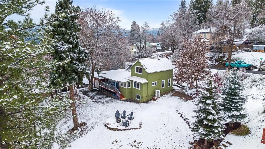 300 S Prospect Avenue Harrison ID 83833