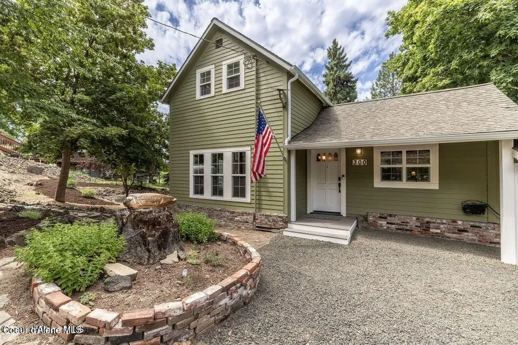 300 S Prospect Avenue Harrison ID 83833