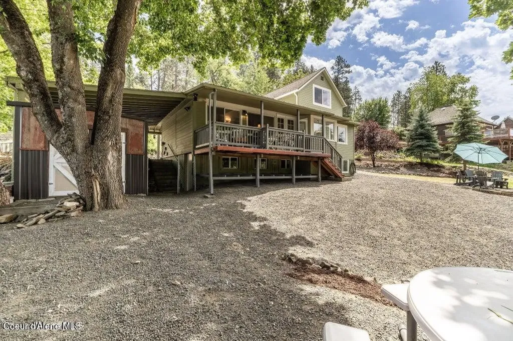 300 S Prospect Avenue Harrison ID 83833