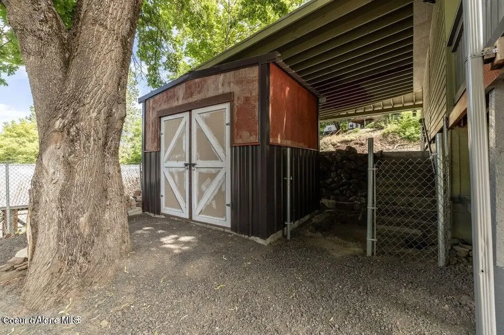 300 S Prospect Avenue Harrison ID 83833