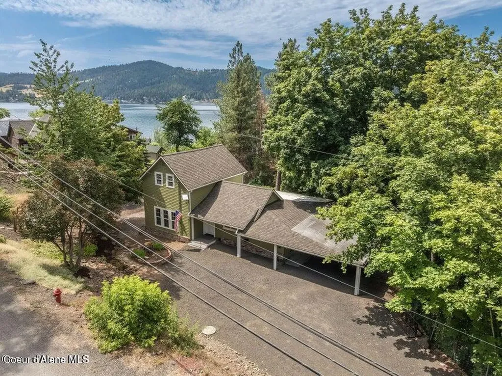 300 S Prospect Avenue Harrison ID 83833