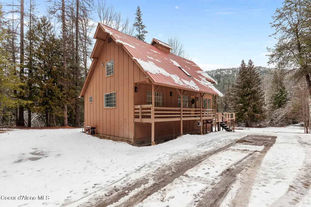 6045 Upper Pack River Road Sandpoint ID 83864