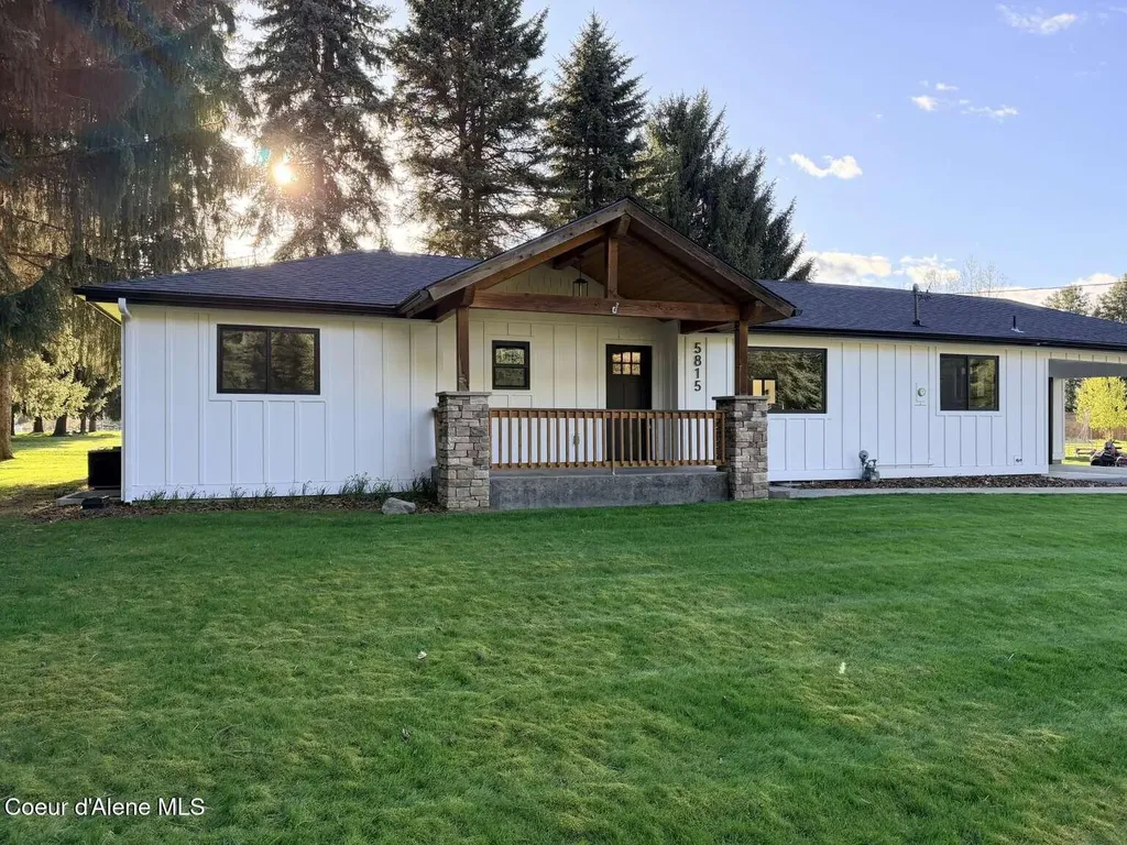 5815 N 17th Street Dalton Gardens ID 83815