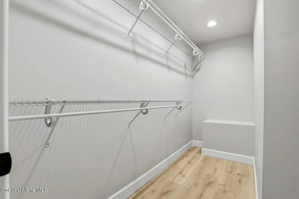 5815 N 17th Street Dalton Gardens ID 83815