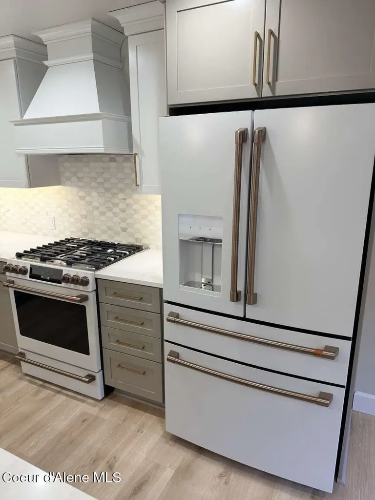 5815 N 17th Street Dalton Gardens ID 83815