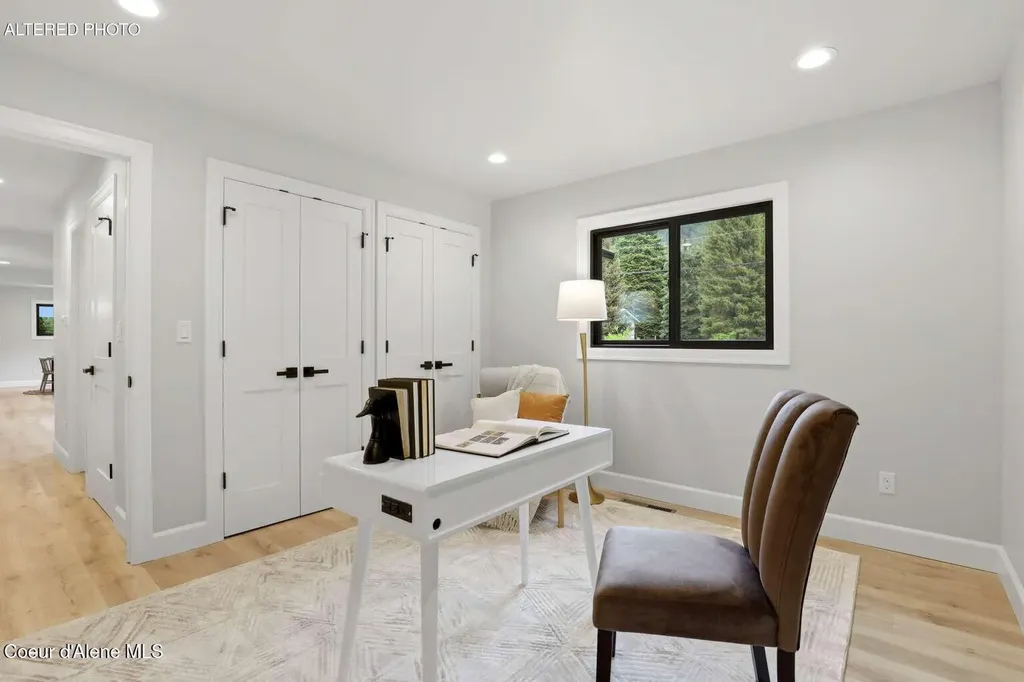 5815 N 17th Street Dalton Gardens ID 83815