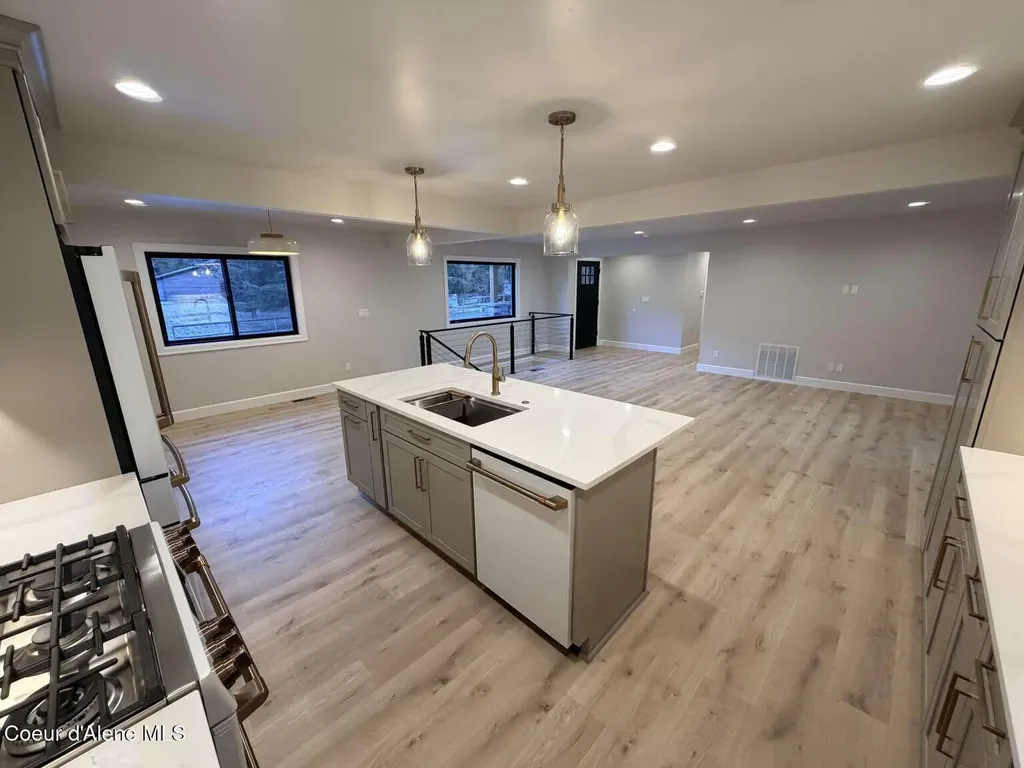 5815 N 17th Street Dalton Gardens ID 83815